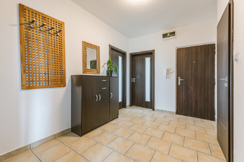 Prodej bytu 4+1 v družstevním vlastnictví 88 m², Hradec Králové