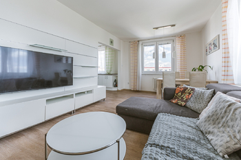 Prodej bytu 4+1 v družstevním vlastnictví 88 m², Hradec Králové