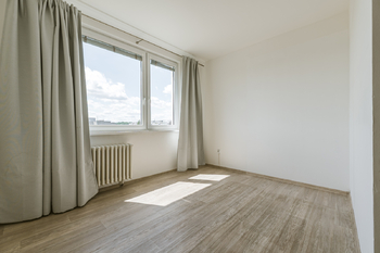 Prodej bytu 4+1 v družstevním vlastnictví 88 m², Hradec Králové