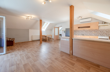 Prodej domu 200 m², Kvasiny