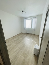 Pronájem bytu 3+1 v osobním vlastnictví 68 m², Březník