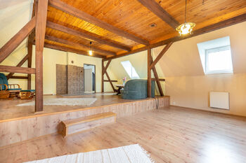 Prodej domu 237 m², Šindelová