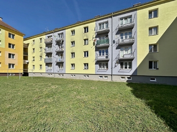 Prodej bytu 3+1 v osobním vlastnictví 63 m², Zliv