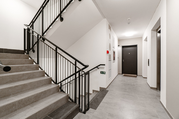 Pronájem bytu 2+kk v družstevním vlastnictví 42 m², Praha 9 - Vysočany