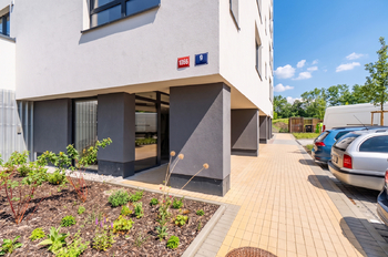 Pronájem bytu 2+kk v družstevním vlastnictví 42 m², Praha 9 - Vysočany