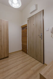 Pronájem bytu 1+kk v osobním vlastnictví 27 m², Brno