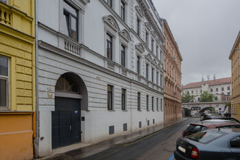 Pronájem bytu 1+kk v osobním vlastnictví 27 m², Brno