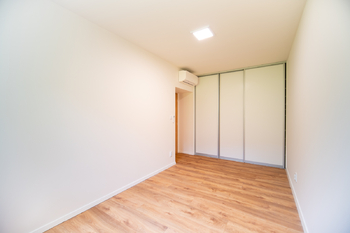 Místnost 2 - Pronájem bytu 2+kk v osobním vlastnictví 62 m², Milovice