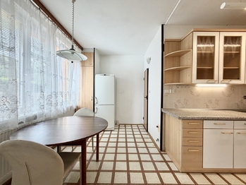 Prodej bytu 3+1 v osobním vlastnictví 76 m², Chomutov