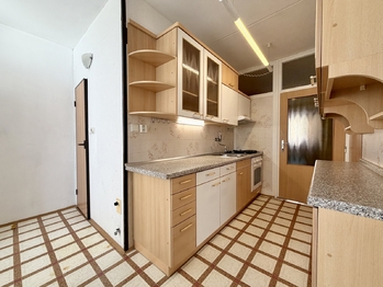 Prodej bytu 3+1 v osobním vlastnictví 76 m², Chomutov