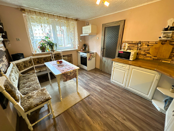 Prodej domu 203 m², Tisová