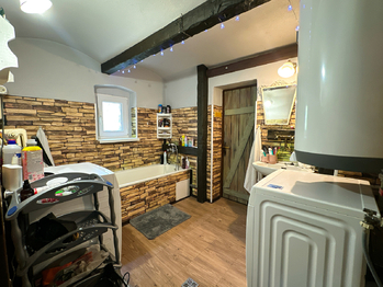 Prodej domu 203 m², Tisová