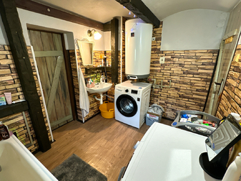 Prodej domu 203 m², Tisová