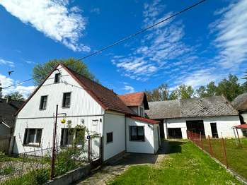 Prodej domu 203 m², Tisová