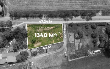 Prodej pozemku 1340 m², Žáky