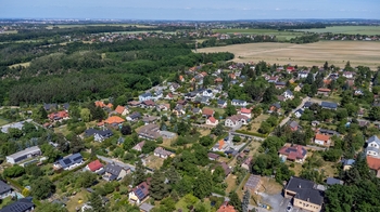 Prodej pozemku 910 m², Ohrobec