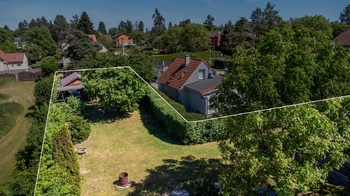 Prodej pozemku 910 m², Ohrobec