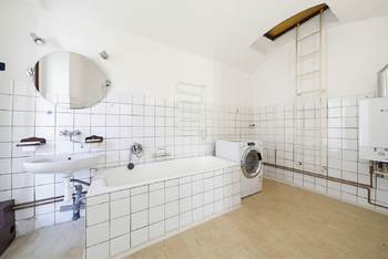 Prodej domu 69 m², Praha 10 - Uhříněves