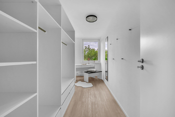 Prodej bytu 3+kk v osobním vlastnictví 68 m², Praha 4 - Modřany