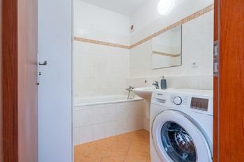 Byt 2+kk, 57 m2, 2 balkony, Nadační, Medlánky, Brno - Prodej bytu 2+kk v osobním vlastnictví 57 m², Brno