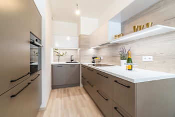 Prodej bytu 2+kk v osobním vlastnictví 48 m², Praha 5 - Třebonice