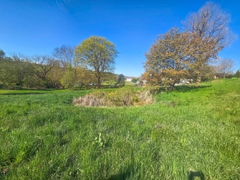 Prodej pozemku 1696 m², Vlkov