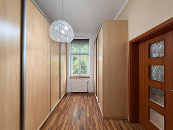 Prodej domu 345 m², Chomutov