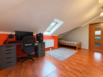 Prodej domu 345 m², Chomutov