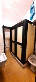 WC s výlevkou - Pronájem obchodních prostor, Slavonice