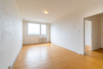 Pronájem bytu 2+kk v družstevním vlastnictví 43 m², Praha 4 - Háje