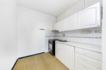 skutečný stav KUCHYNĚ - Prodej bytu 2+kk v osobním vlastnictví 40 m², Mladá Boleslav