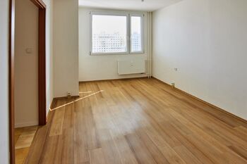 Pronájem bytu 1+kk v osobním vlastnictví 38 m², Praha 4 - Háje