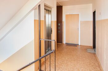Pronájem bytu 1+kk v osobním vlastnictví 38 m², Praha 4 - Háje