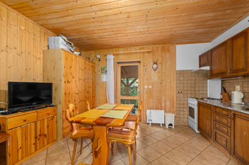 garsonka - pokoj s kuchyní - Prodej apartmánu, Horní Stropnice