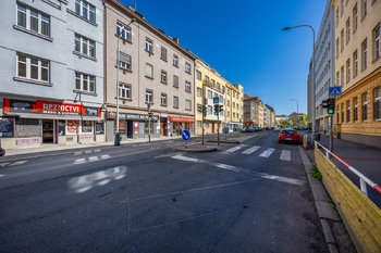Pronájem bytu 2+kk v osobním vlastnictví 46 m², Praha 4 - Nusle