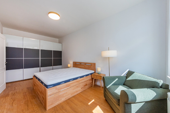 Pronájem bytu 2+kk v osobním vlastnictví 53 m², Praha 3 - Vinohrady