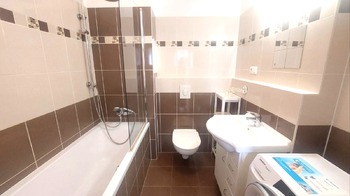 Pronájem bytu 2+kk v osobním vlastnictví 38 m², Praha 9 - Kyje