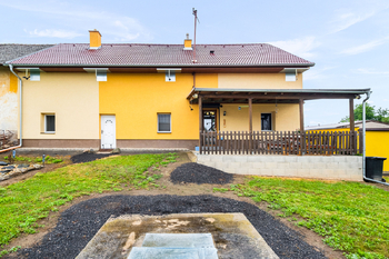 Prodej domu 104 m², Zvěstovice