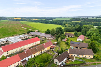 Prodej domu 104 m², Zvěstovice
