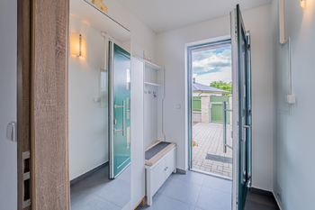 Prodej domu 91 m², Staňkovice