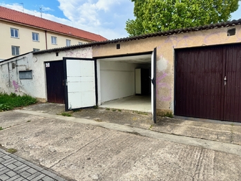 Prodej garáže 21 m², Praha 9 - Letňany