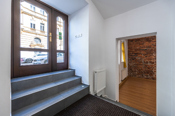 Pronájem kancelářských prostor 145 m², Praha 2 - Nové Město