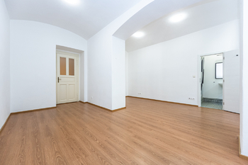 Pronájem kancelářských prostor 145 m², Praha 2 - Nové Město