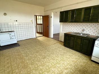 Prodej bytu 1+1 v osobním vlastnictví 46 m², Planá