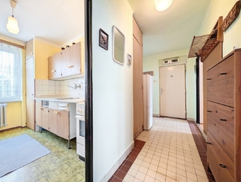 Prodej bytu 3+1 v osobním vlastnictví 64 m², Čerčany