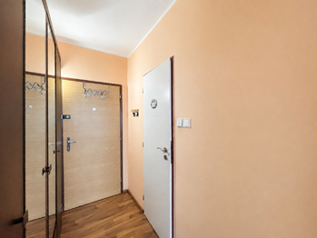Prodej bytu 2+kk v osobním vlastnictví 41 m², Praha 4 - Hodkovičky