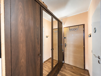 Prodej bytu 2+kk v osobním vlastnictví 41 m², Praha 4 - Hodkovičky