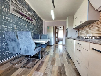 Prodej bytu 2+1 v osobním vlastnictví 62 m², Karlovy Vary