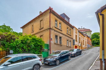 Prodej nájemního domu 200 m², Praha 6 - Veleslavín