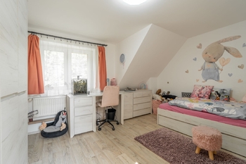 Prodej domu 213 m², Zeleneč